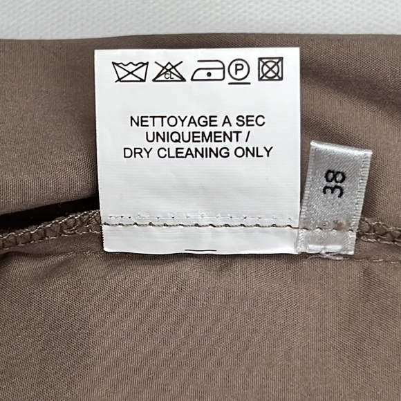 Double collar sleeveless blouse. Size (S) - Picture 7 of 7